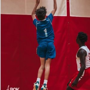 Meet your Posher, Eli